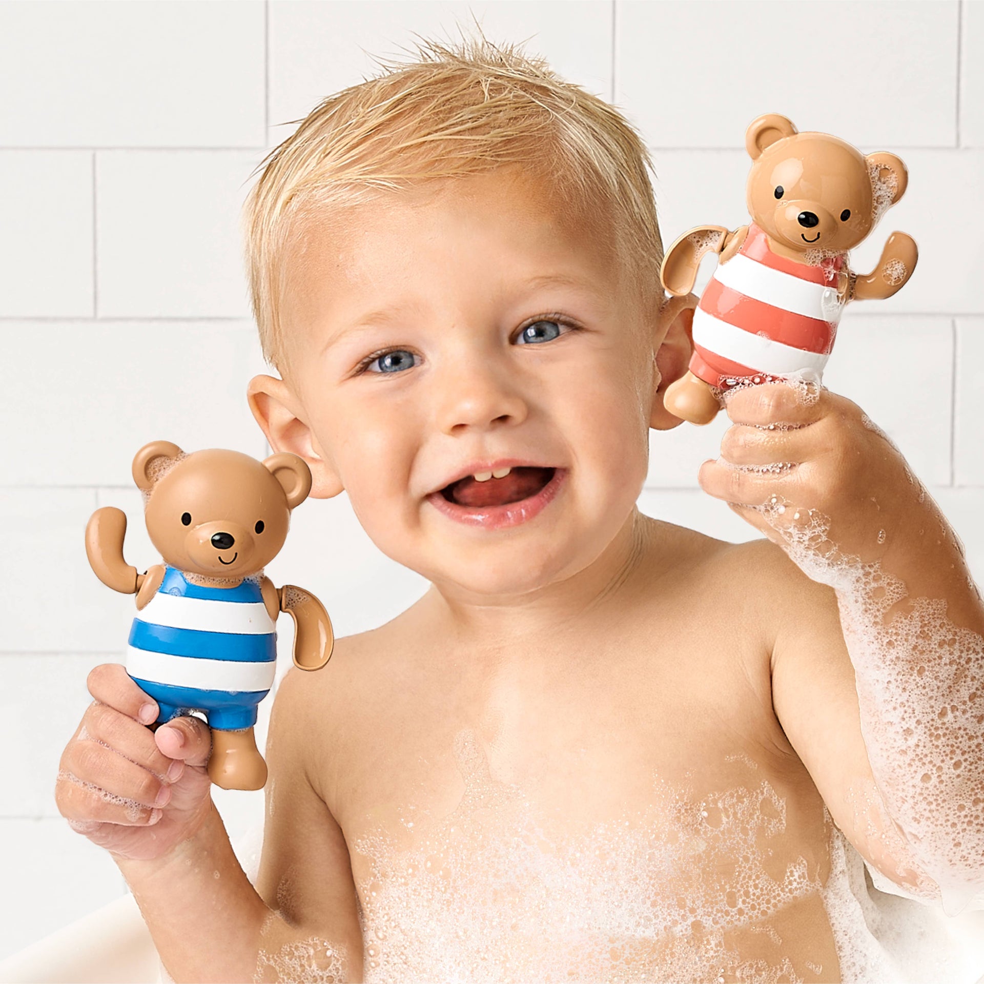 Bear Silly Swimmers™