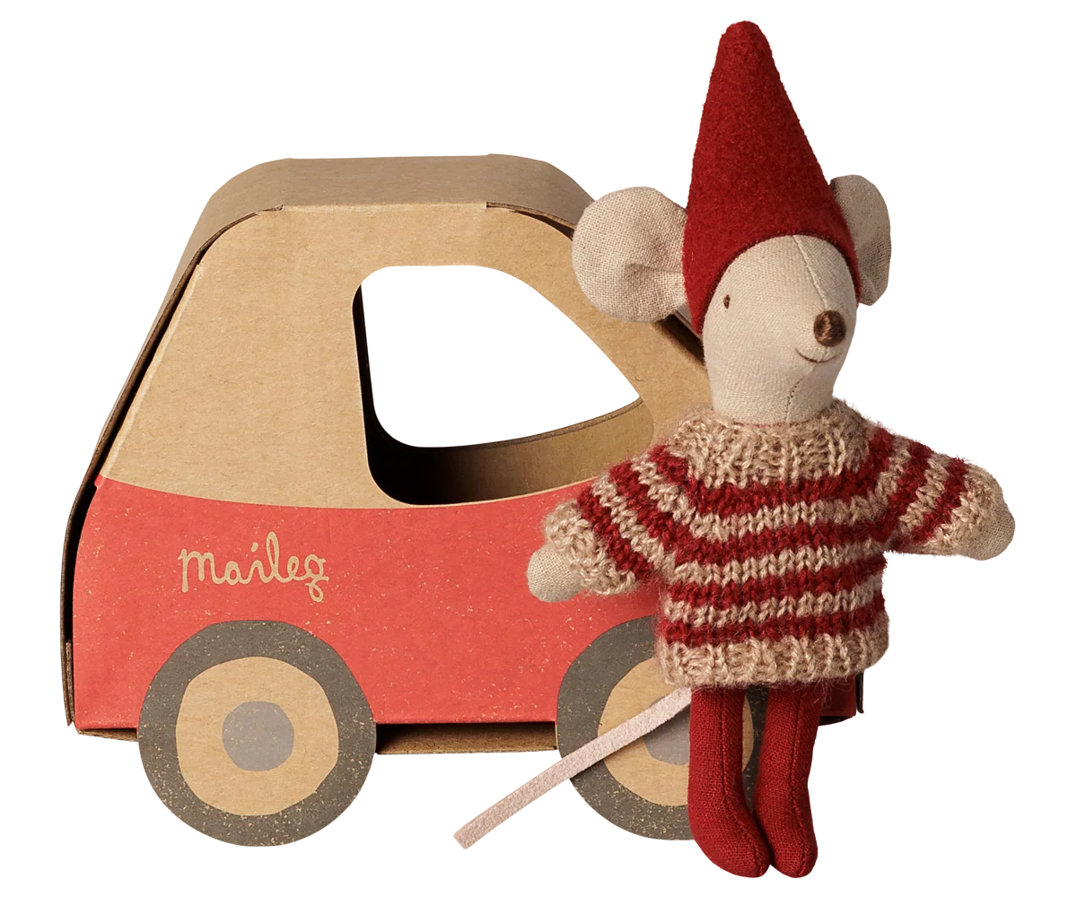 CHRISTMAS MOUSE LITTLE SISTER IN CAR BOX MNA-14-6702-00