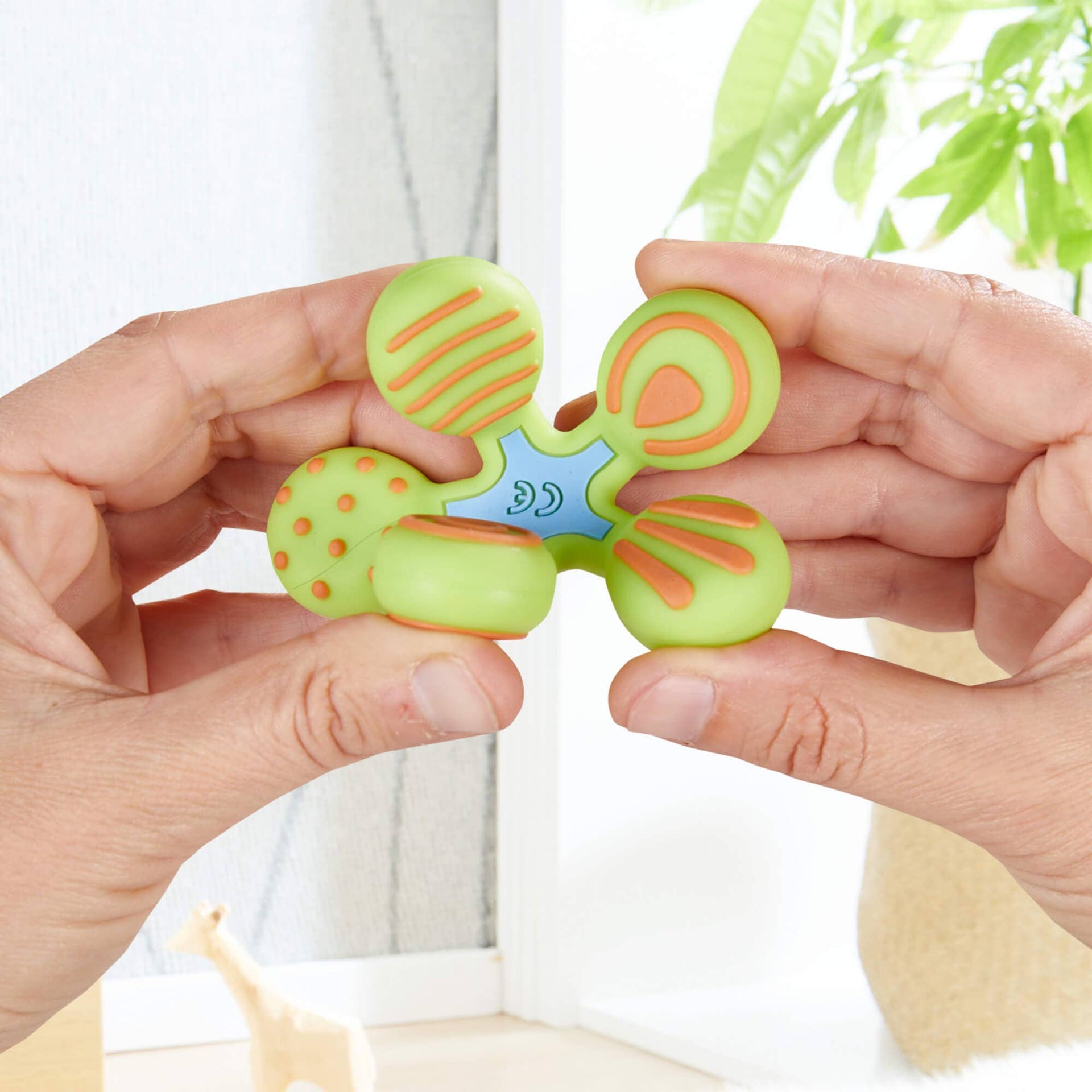 Star Silicone Clutching Teether