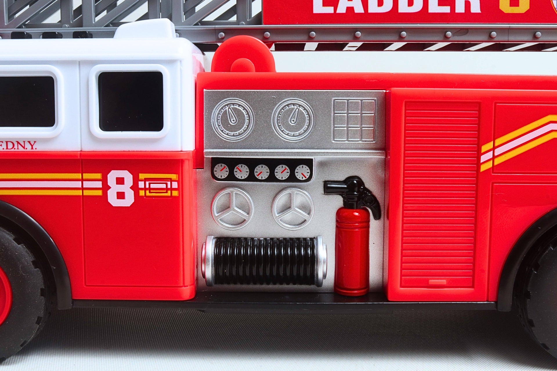 FDNY LADDER TRUCK W/LIGHTS & SOUND