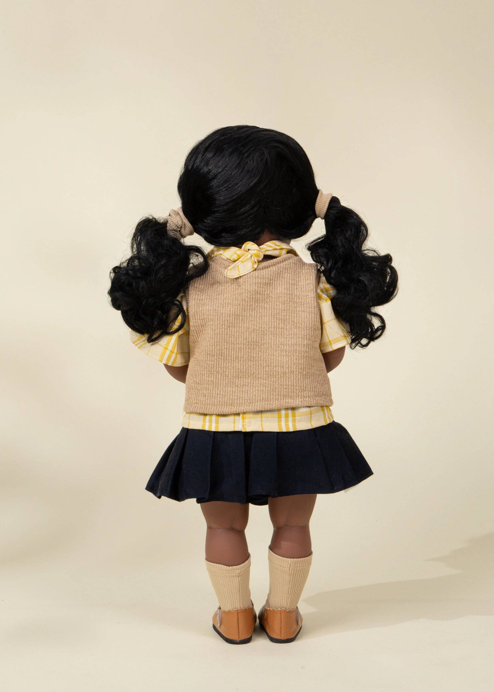CocoFriends Olivia – 22" (56 cm) Kids Play Doll