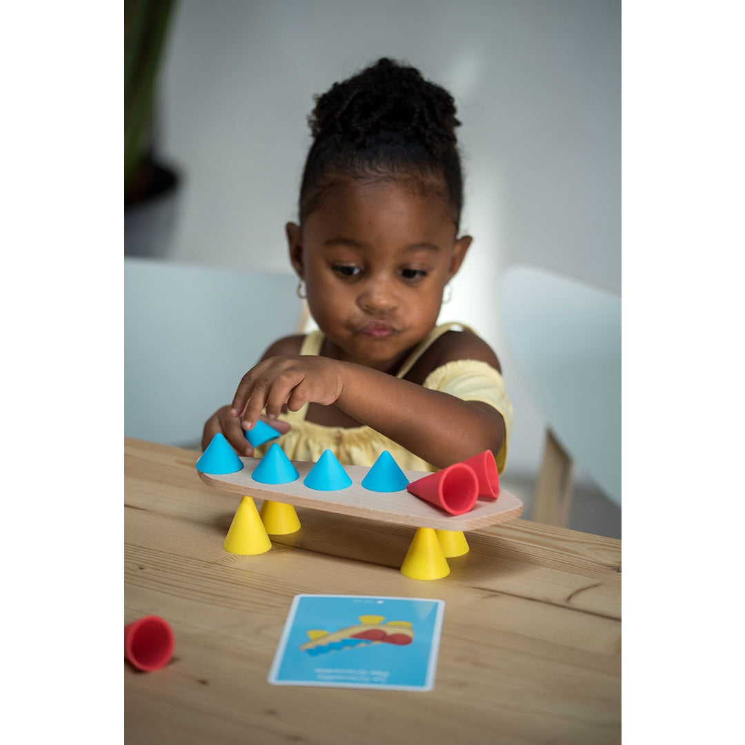 PIKS SMALL BUILDING KIT (24 PIECES)
