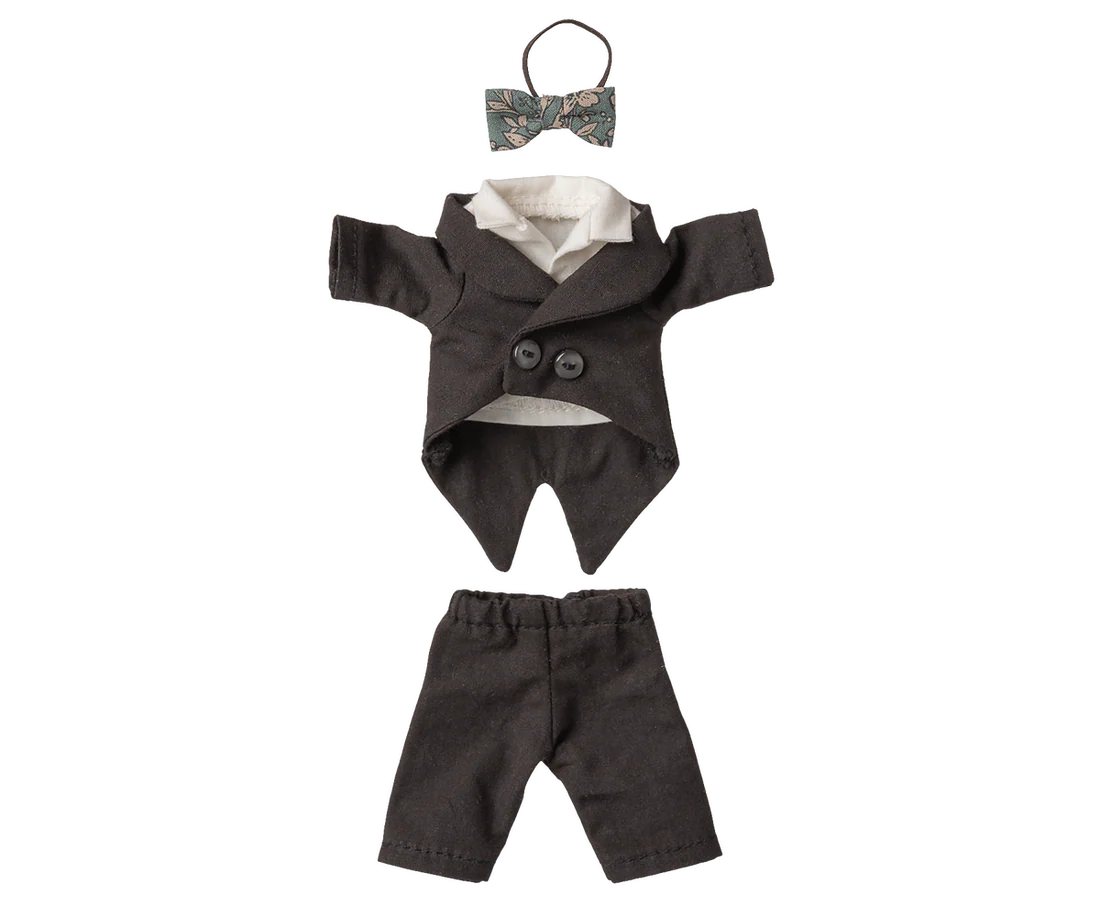 WEDDING SUIT DAD MOUSE
