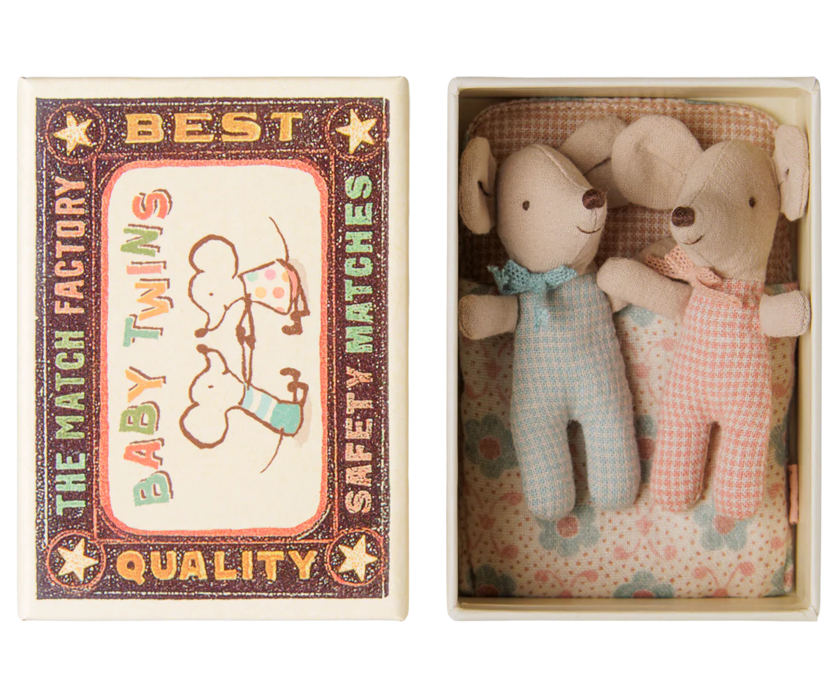 TWINS BABY MICE IN MATCHBOX CHECKER MNA-17-6002-00