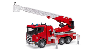 BRUDER 03591 Super 560R Fire engine w.water pumps