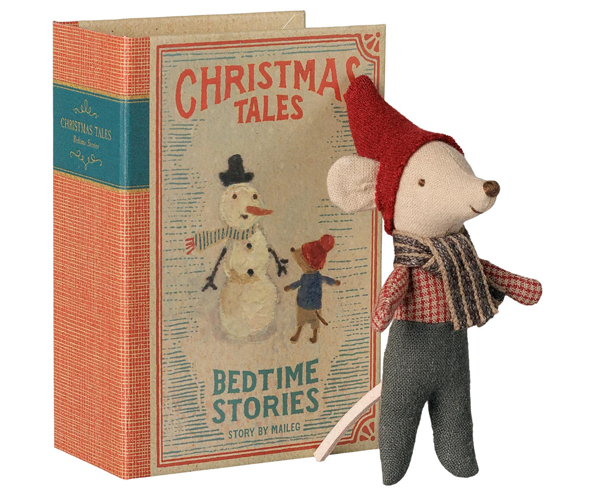 CHRISTMAS MOUSE BABY IN BOOK